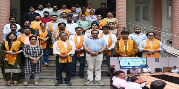 केएम विश्वविद्यालय में शिक्षक दिवस पर उत्कृष्ट शिक्षा पर दिया गया जोर