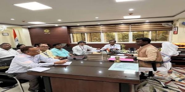उपायुक्त ने 16 अल्ट्रासाउंड सेंटरों के निबंधन-नवीकरण को दी मंजूरी