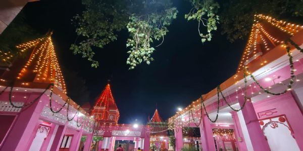 पीतलनगरी में जन्मे कन्हाई, घर-घर गूंजी बधाई