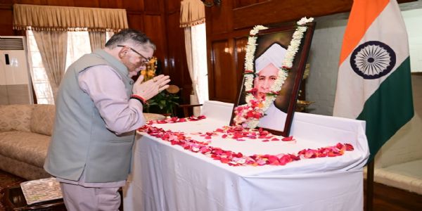 राष्ट्र निर्माण और नई पीढ़ी को दिशा देने में शिक्षकों की भूमिका अहम : राज्यपाल