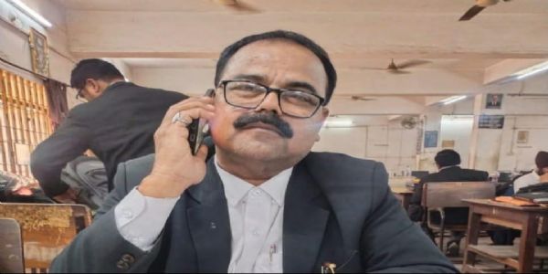 जमशेदपुर में फुटपाथों से अतिक्रमण हटाने की मांग तेज, पैदल यात्रियों की सुरक्षा को बताया मौलिक अधिकार