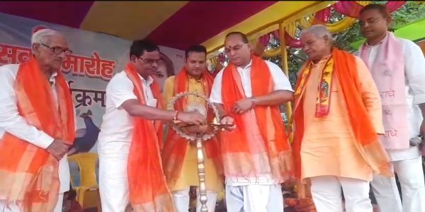 सारण में मटकी फोड़ और सांस्कृतिक कार्यक्रम का हुआ आयोजन