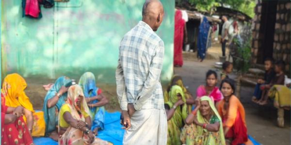 कच्चा मकान गिरने से मलबे में दबकर वृद्ध की मौत