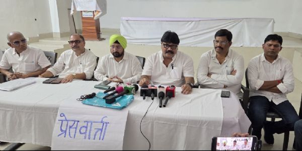 अयोध्या राम मंदिर में चढ़ावे की लूट की हाे निष्पक्ष जांच : मुंजनी