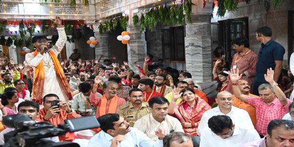 गोरक्षपीठ में मुख्यमंत्री योगी ने मनाया गोपाल का प्राकट्योत्सव