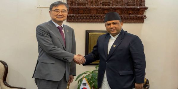 नेपाल और दक्षिण कोरिया के विदेश मंत्री की मुलाकात नेपाल और दक्षिण कोरिया के विदेश मंत्री की मुलाकात