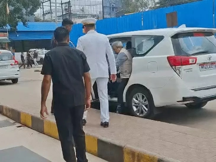इंदौर पहुंचे रेलवे बोर्ड के चेयरमैन सतीश कुमार