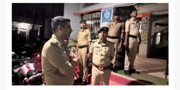 नालंदा जिले के पुलिस कप्तान ने किया तीन थानों का औचक निरीक्षण