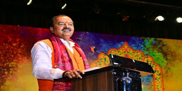 लोक कलाओं के संरक्षण और संवर्धन के लिए संकल्पित है डबल इंजन की सरकार : केशव प्रसाद मौर्य