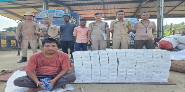 असम-मेघालय सीमा पर 50 हजार बर्मीज सिगरेट जब्त, एक गिरफ्तार