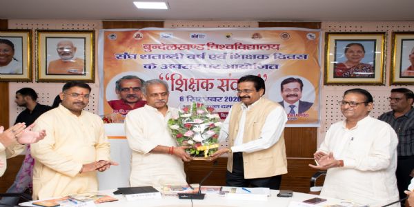 शिक्षा में भारतीय ज्ञान परंपरा के प्रति निष्ठा अपनाएं शिक्षक : जे. नन्द कुमार