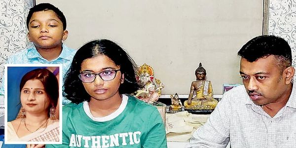 शर्मिष्ठा राय का पूरा परिवार शर्मिष्ठा राय का पूरा परिवार