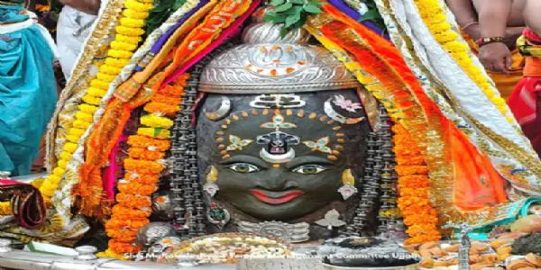 बाबा महाकाल का भस्म आरती श्रृंगार बाबा महाकाल का भस्म आरती श्रृंगार