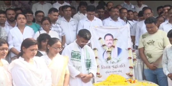 पुरानी पेंशन बहाली के योद्धा सुदिव्य सोनू को कर्मचारियों ने दी श्रद्धांजलि