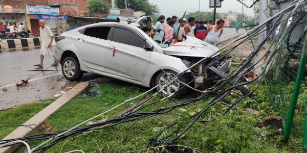 लखीमपुर खीरी सड़क हादसे में तीन की मौत