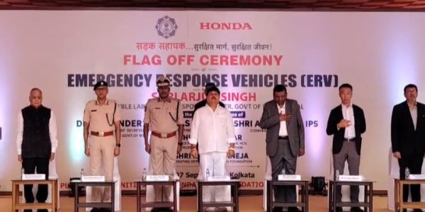 लालबाजार में कोलकाता पुलिस को मिले 51 नए वाहन, पुलिस सेवा एवं निगरानी व्यवस्था होगी और मजबूत