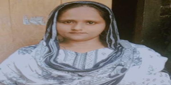 सिर पर ठोस वस्तु से प्रहार कर महिला की हत्या