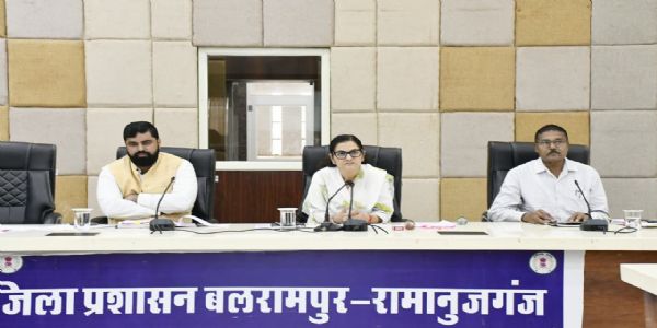 सेवा संकल्प अभियान को लेकर कलेक्टर ने तय की कार्ययोजना, सीएम हेल्पलाइन की शिकायतों पर सख्ती