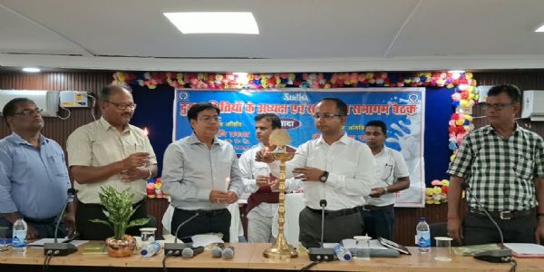 दुग्ध उत्पादकों का एकदिवसीय समागम, आर्थिक सुदृढ़ीकरण पर जोर
