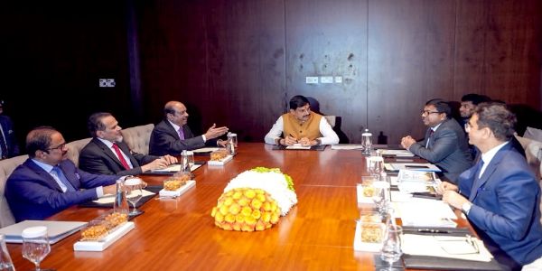 दुबई से दुनिया को मध्य प्रदेश का संदेश: “निवेश कीजिए, हम साझेदारी निभाएंगे”