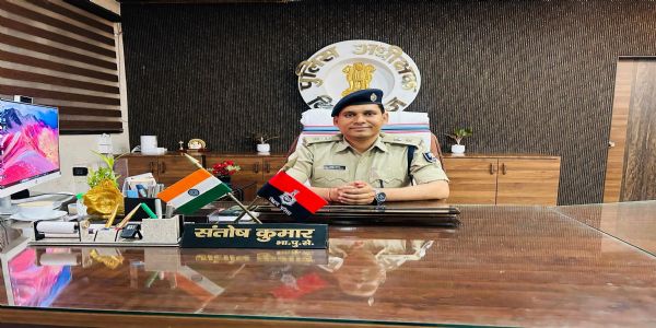 कर्तव्य में लापरवाही पर दो पुलिस पदाधिकारी निलंबित