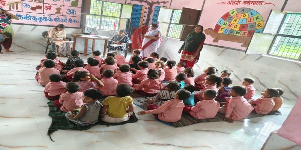 चार आंगनबाड़ी केंद्रों का औचक निरीक्षण, व्यवस्था दुरुस्त रखने के निर्देश