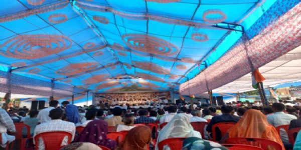 राजगढ़ः स्मार्ट मीटर, महंगाई और किसानों के मुद्दे पर कांग्रेस का धरना, कलेक्टर को सौंपा ज्ञापन