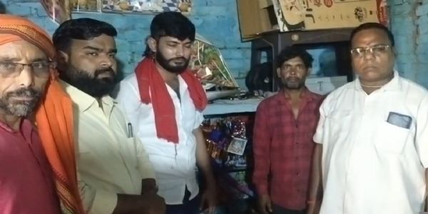 धर्मांतरण के दबाव और मारपीट के आरोप पर हंगामा, नाइट अफसर निलंबित
