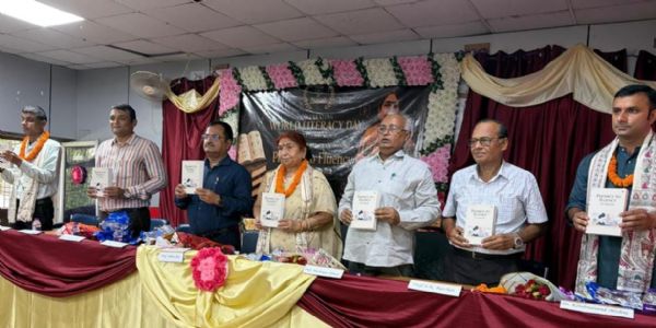 विश्व साक्षरता दिवस पर ‘फोनिक्स टू फ्लूऐंसी’ पुस्तक का लोकार्पण