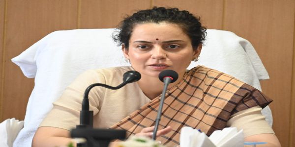 सांसद कंगना के बर्ताव पर बीडीओ संघ का पलटवार, कहा- अभद्र भाषा बर्दाश्त नहीं, बड़े नेताओं ने भी नहीं किया समर्थन