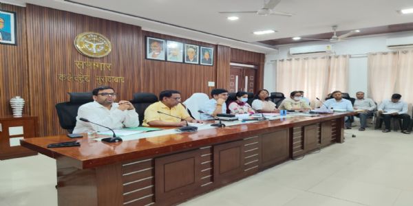 विद्यालयों के निरीक्षण की कार्रवाई केवल औपचारिकता तक सीमित न रहे : जिलाधिकारी
