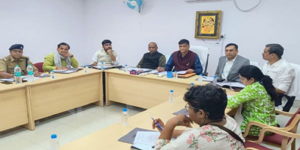 ठाकुर श्रीबांके बिहारीजी मंदिर हाई पावर्ड मैनेजमेंट कमेटी की 19वीं बैठक संपन्न