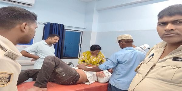 परसिया नहर पुल के समीप खून से लथपथ मिला युवक, आंख में गंभीर चोट