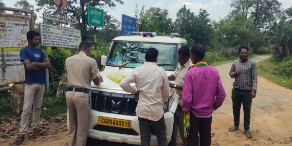 थाना उरंदाबेड़ा पुलिस ने 28 चालकों से 4400 रुपये का समन शुल्क वसूला