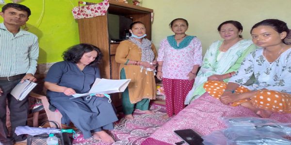 ज्योलीकोट में जल जनित रोगों की रोकथाम को स्वास्थ्य विभाग की टीमें घर-घर पहुंचीं