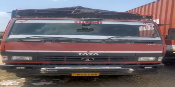 गुजरात भेजी जा रही अवैध शराब बरामद