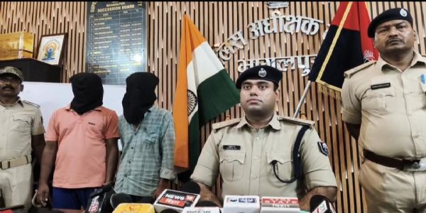गलाए हुए सोने के साथ दो शातिर चोर गिरफ्तार