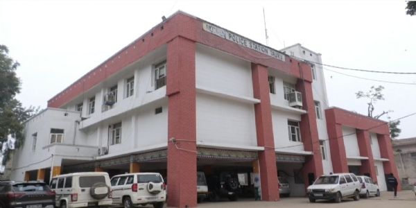 नूंह में 136 पेटी अवैध शराब के साथ यूपी का तस्कर गिरफ्तार